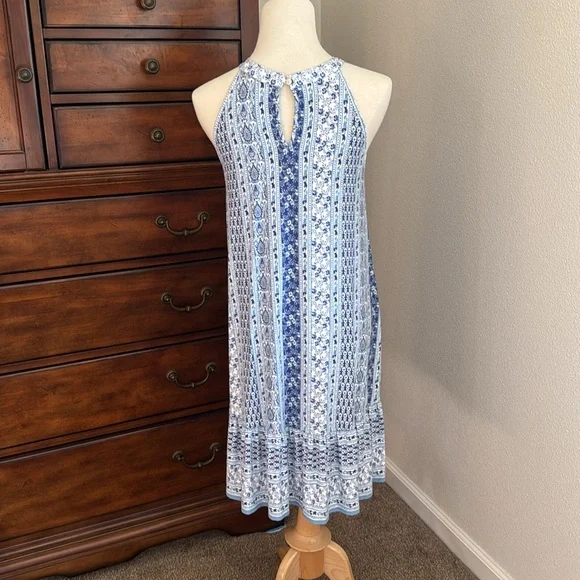 Loft Halter Dress - Picture 2 of 9